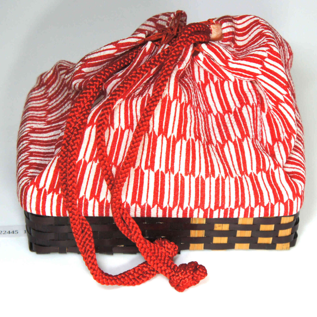 kimono drawstring pouch called "Kinchaku"