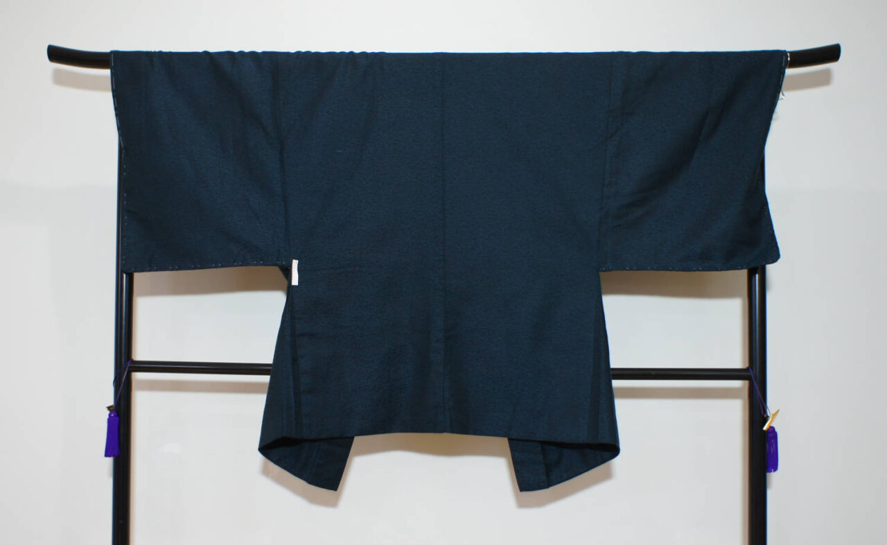 back side of men's haori