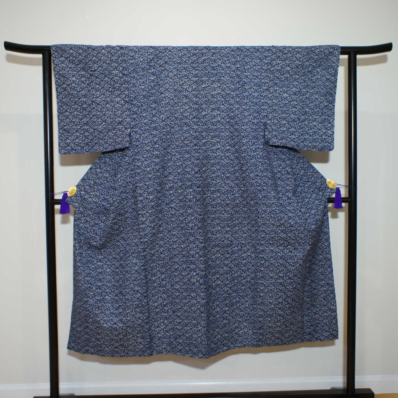 back side of men's yukata